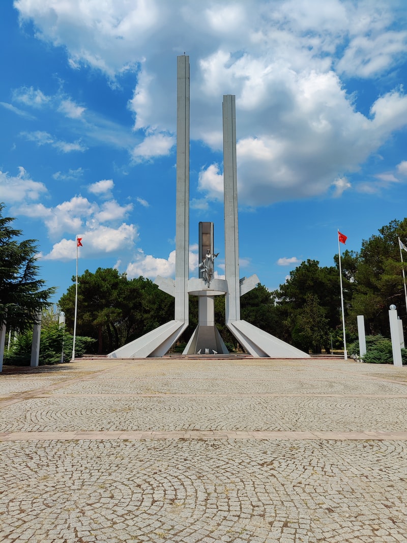 Gediz'in Doğal Güzellikleri Gediz'in Doğal Güzellikleri